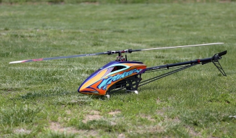威翼E700 天枢星 E700 超轻量化高精度3D直升机！MK70000